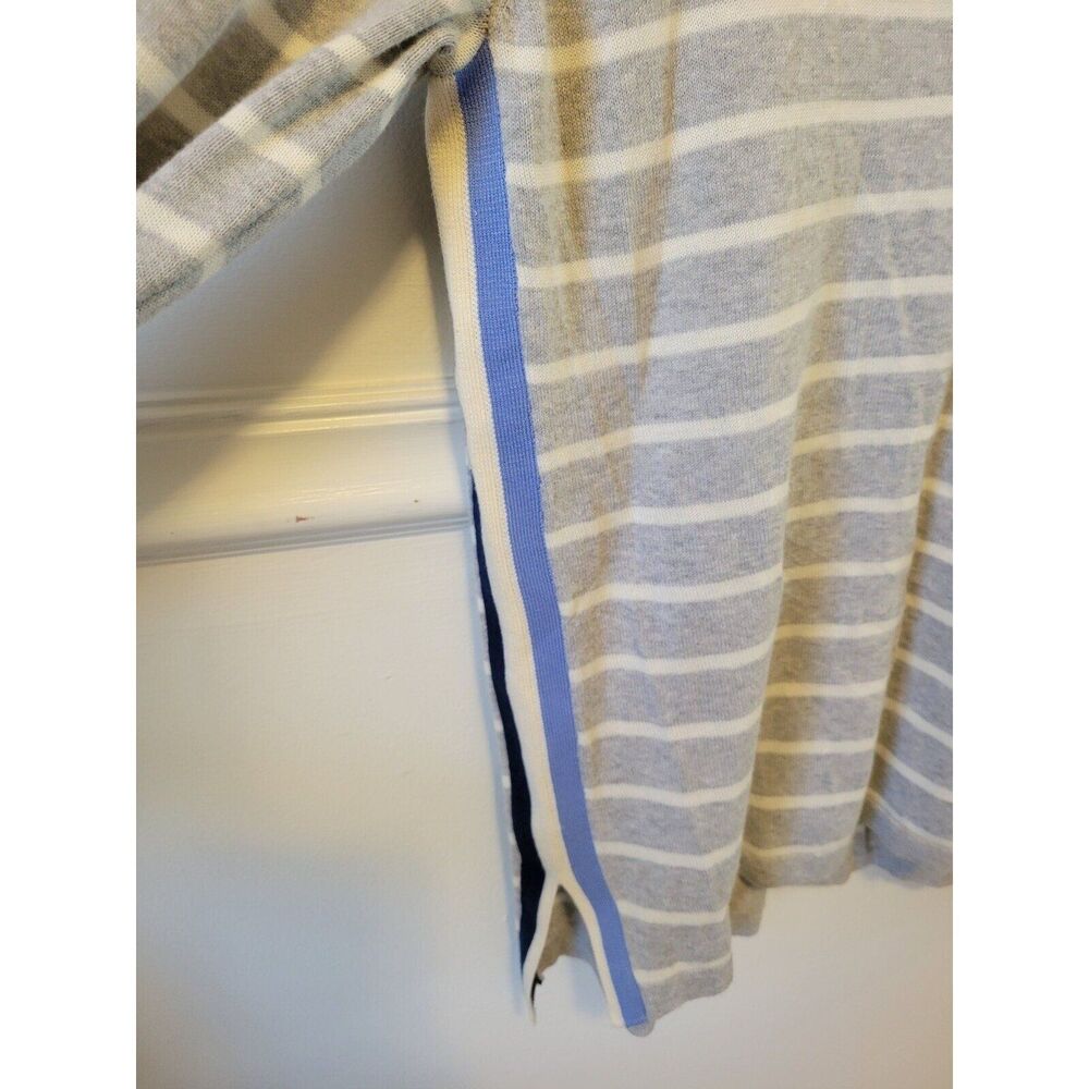 Nwt womens sz Medium vineyard vines side seam stripe v neck light grey sweater - Picture 5 of 6
